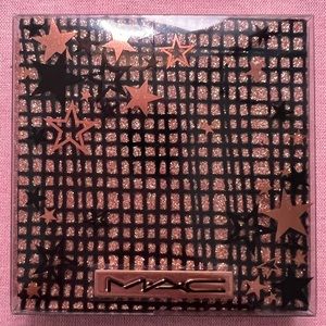 M.A.C Star-Sighting compact: neutral